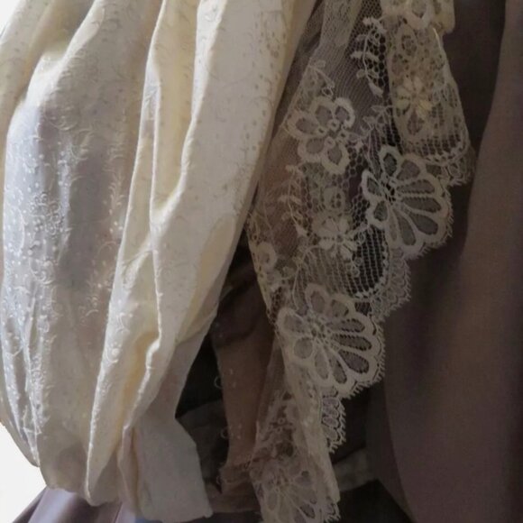 Lovely Lace Lavished Taupe Twill Victorian Museum Dress - Wearable - Picture 12 of 12